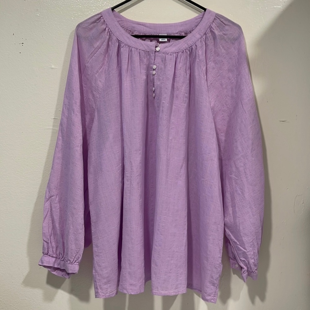 Old Navy top. XXL